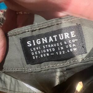 Levi's Cargo Pants in Olive Green